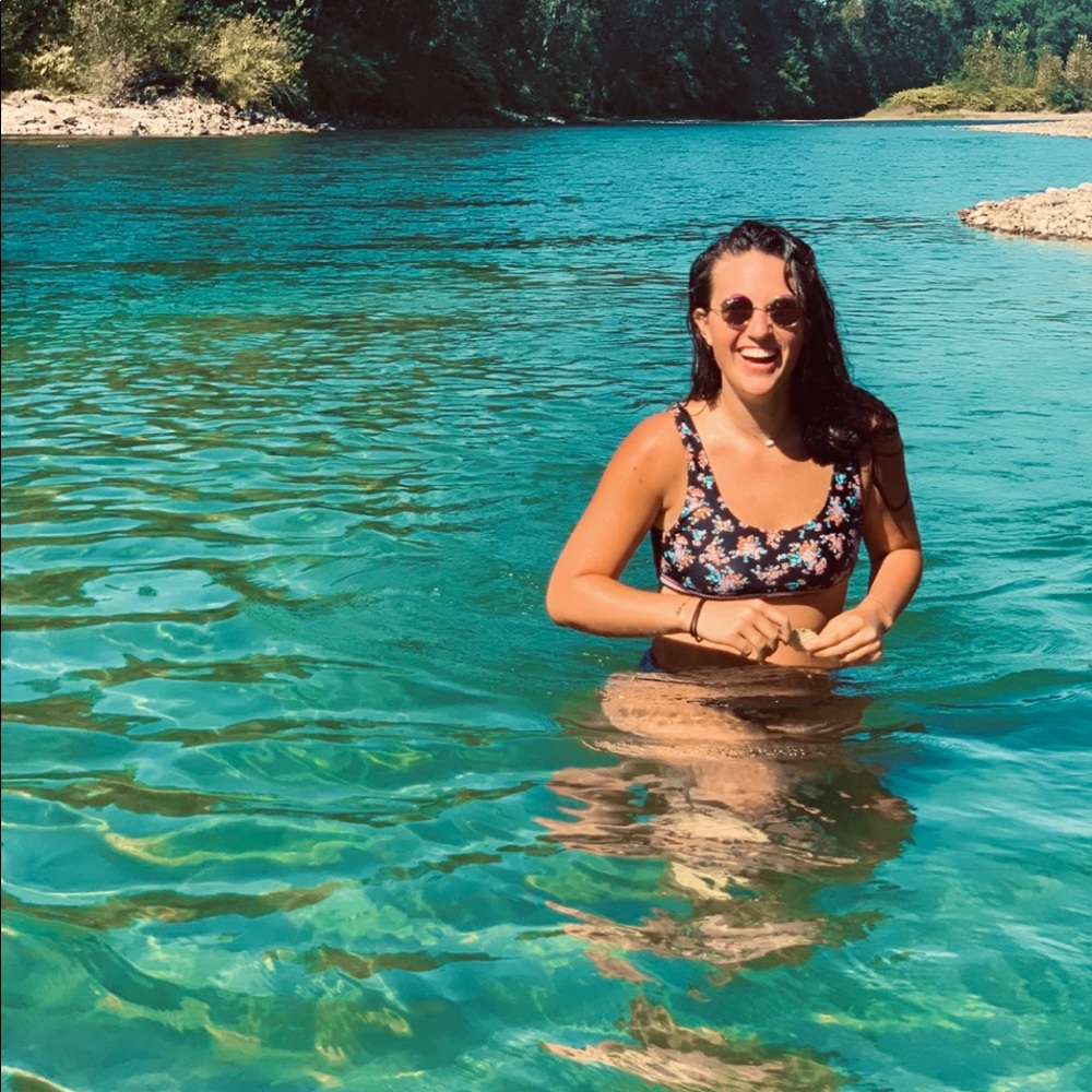 Meet your Posher, Natalie